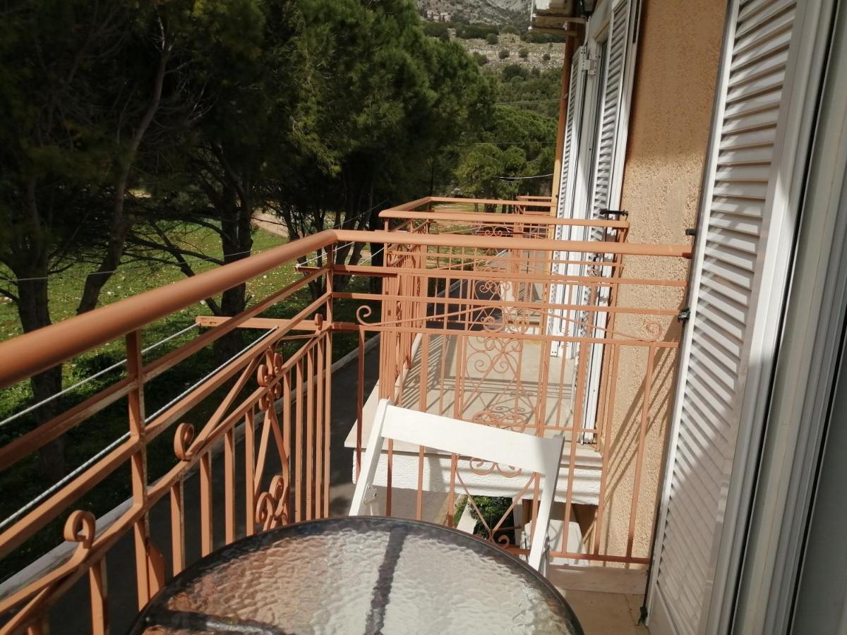 Afrodite Spacious Apartments! Αγία Ευφημία Εξωτερικό φωτογραφία
