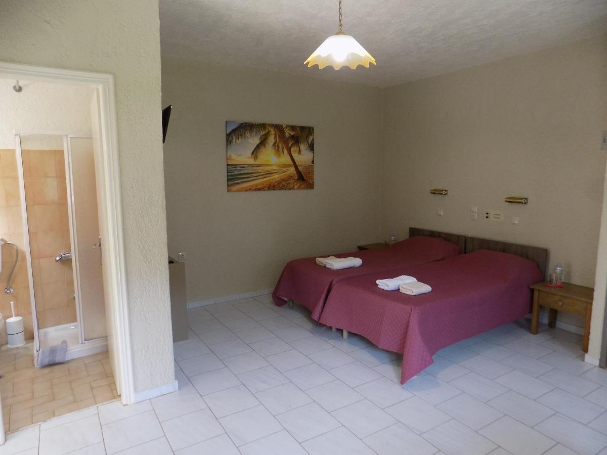Afrodite Spacious Apartments! Αγία Ευφημία Εξωτερικό φωτογραφία